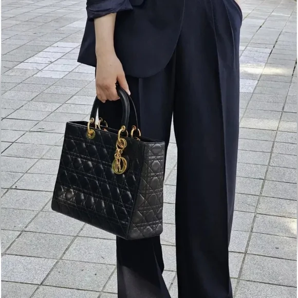 Dior Lady Bag Canage Lambskin Tote Bag - Picture 2 of 16